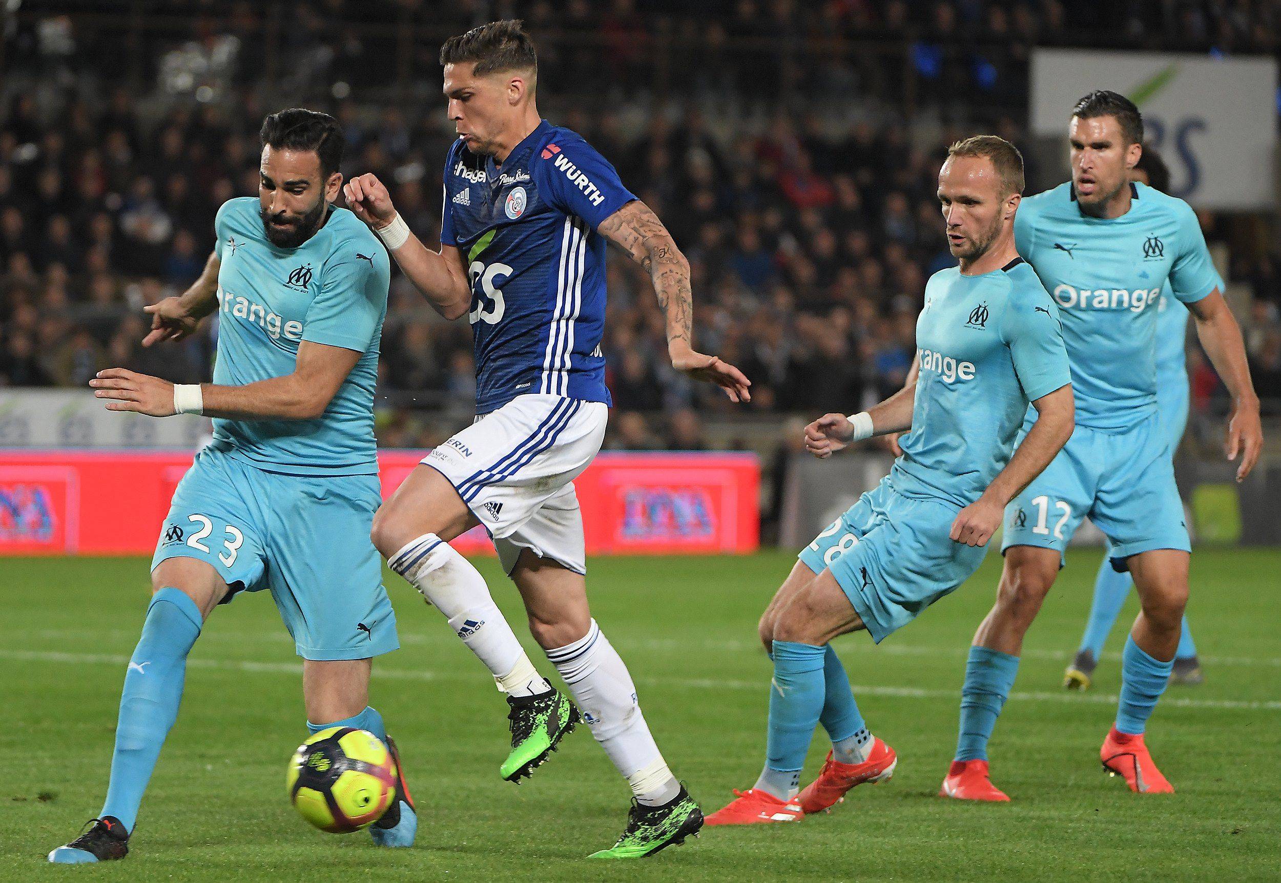 阿申纳主场击败马赛,继续领跑法甲积分榜 阿申纳主场击败马赛,继续领跑法甲积分榜