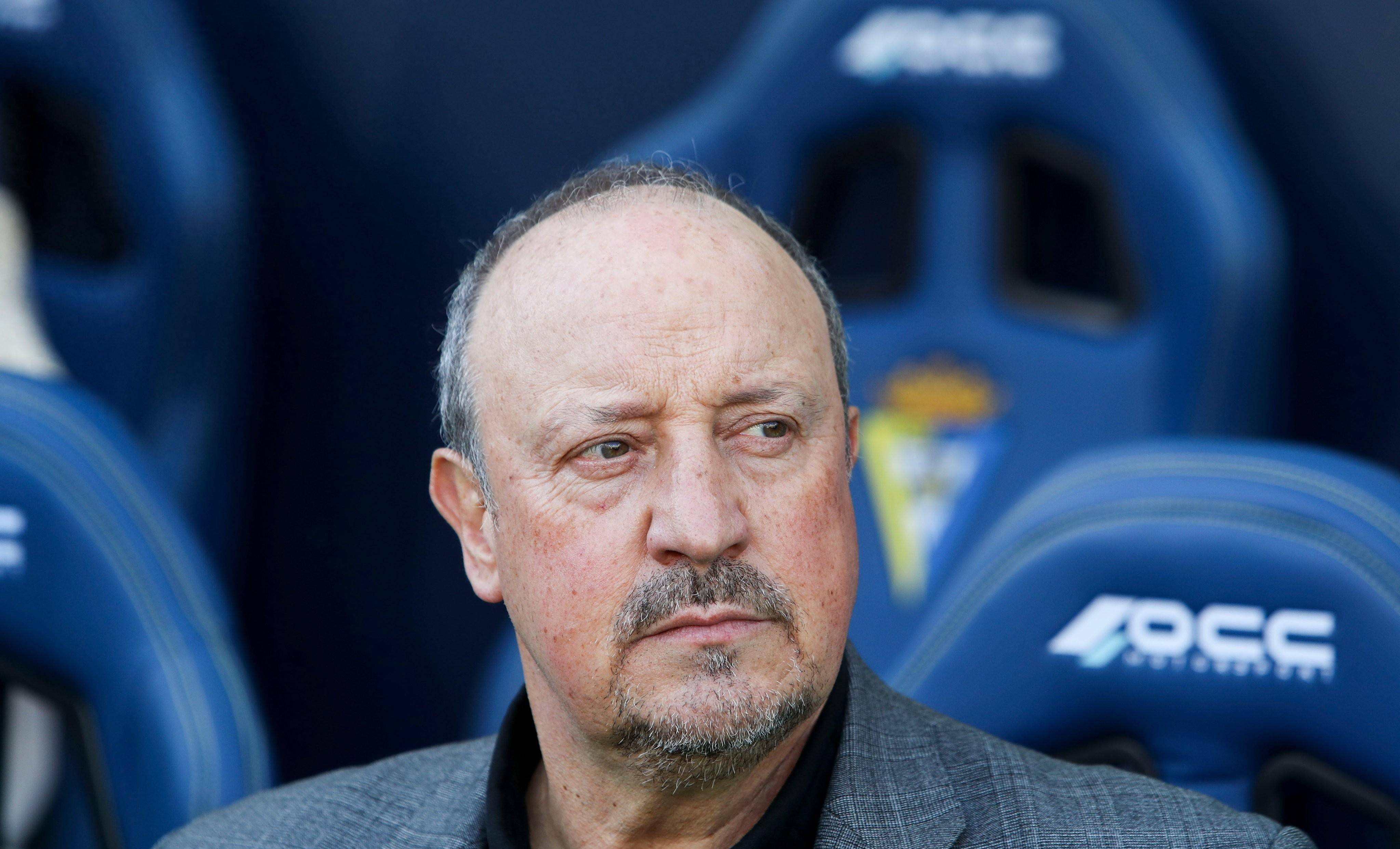 球队主教练因战绩不佳被解雇 球队主教练因战绩不佳被解雇