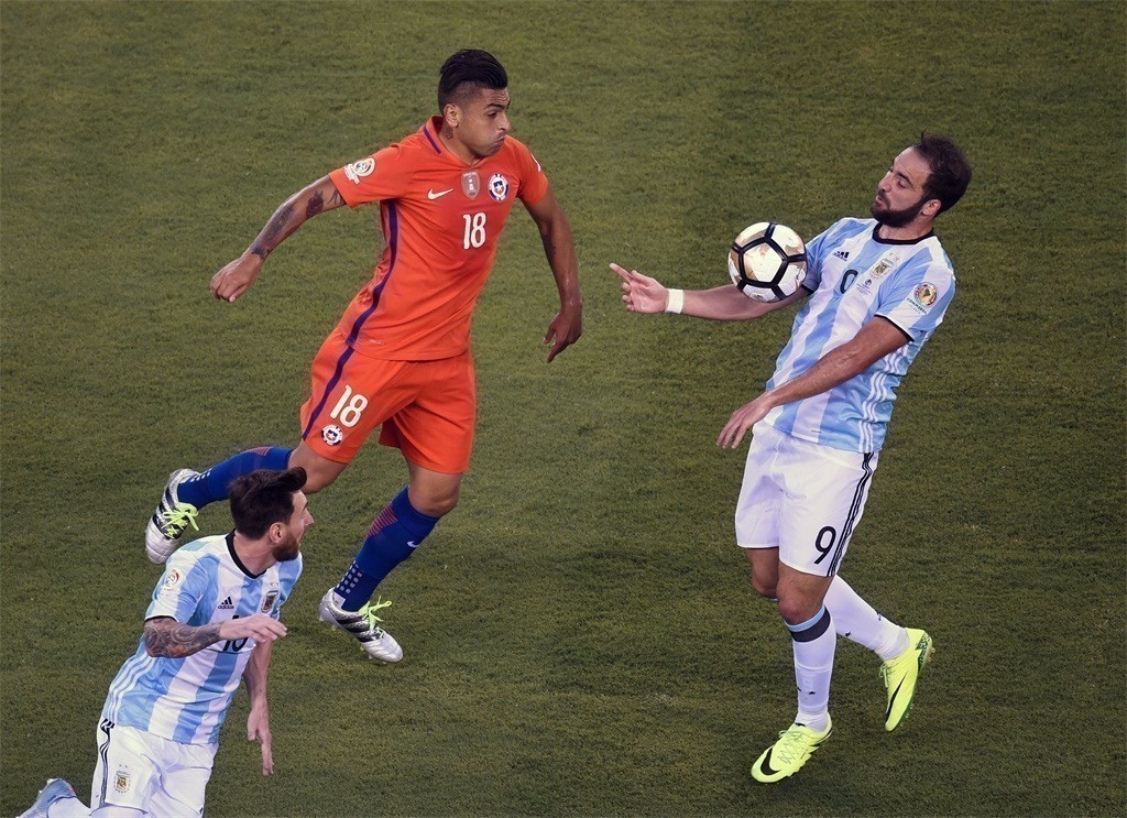 虎队奋力一搏,憾负强敌痛失冠军 虎队奋力一搏,憾负强敌痛失冠军