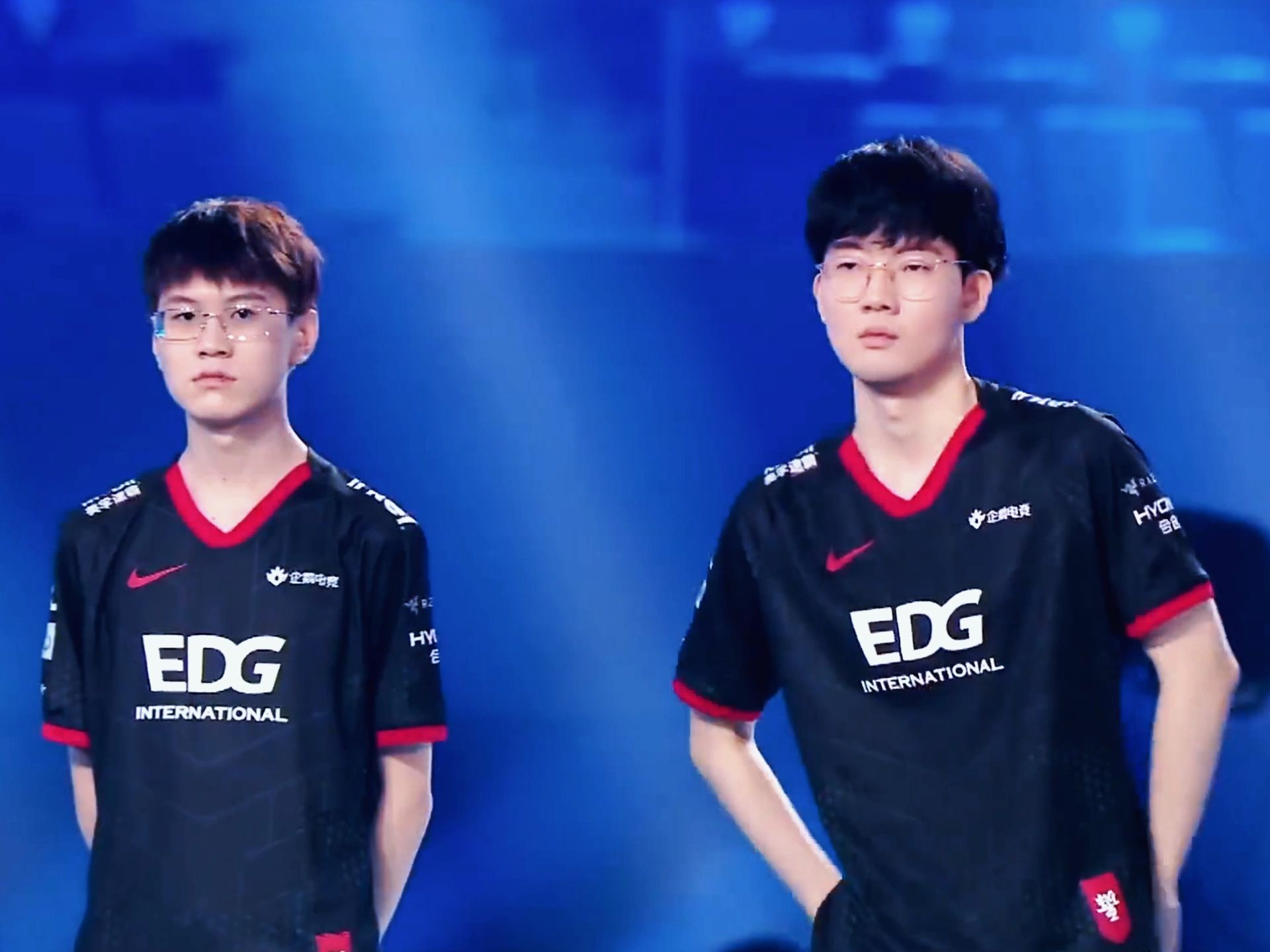 FB体育平台-顶级球队同台竞技,比赛如火如荼