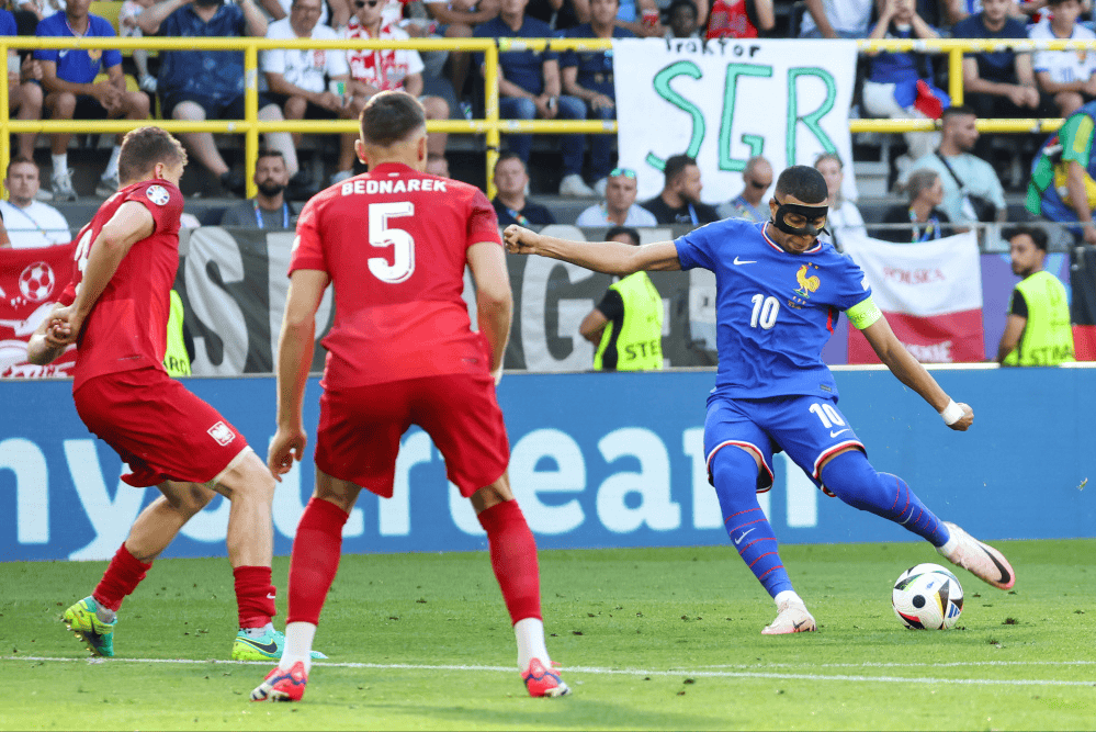 法国队获得胜利,晋级到下一轮比赛 法国队获得胜利,晋级到下一轮比赛