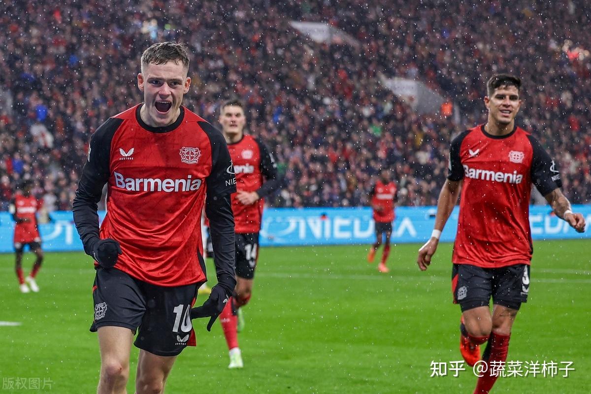 英格兰后卫蓝月亮效力赢得钦点 英格兰后卫蓝月亮效力赢得钦点