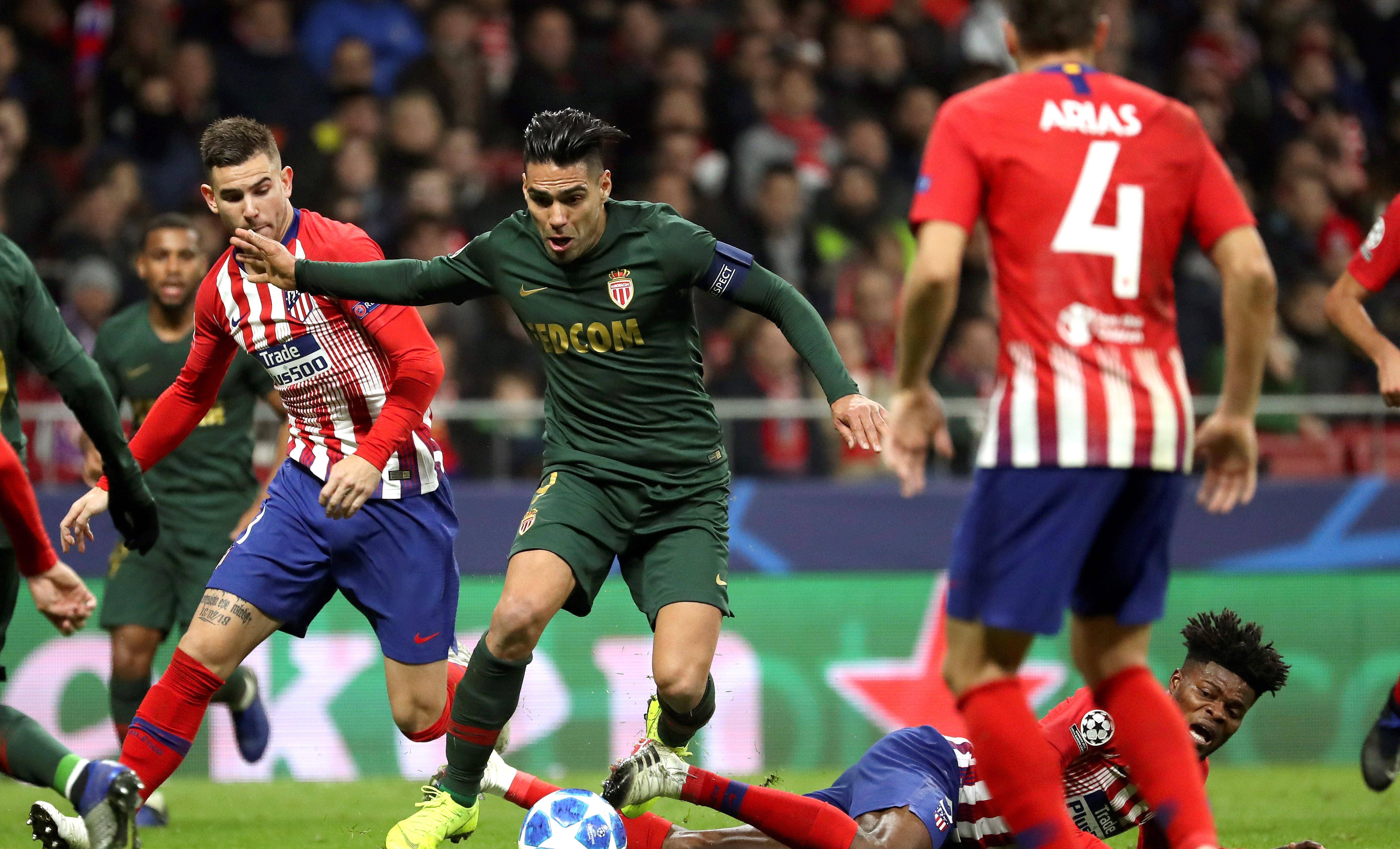 巨头之争国际米兰击败那不勒斯,实力再次稳固 巨头之争国际米兰击败那不勒斯,实力再次稳固