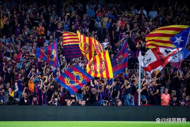 一往无前!欧洲赛区预选赛强势突围领先 一往无前!欧洲赛区预选赛强势突围领先