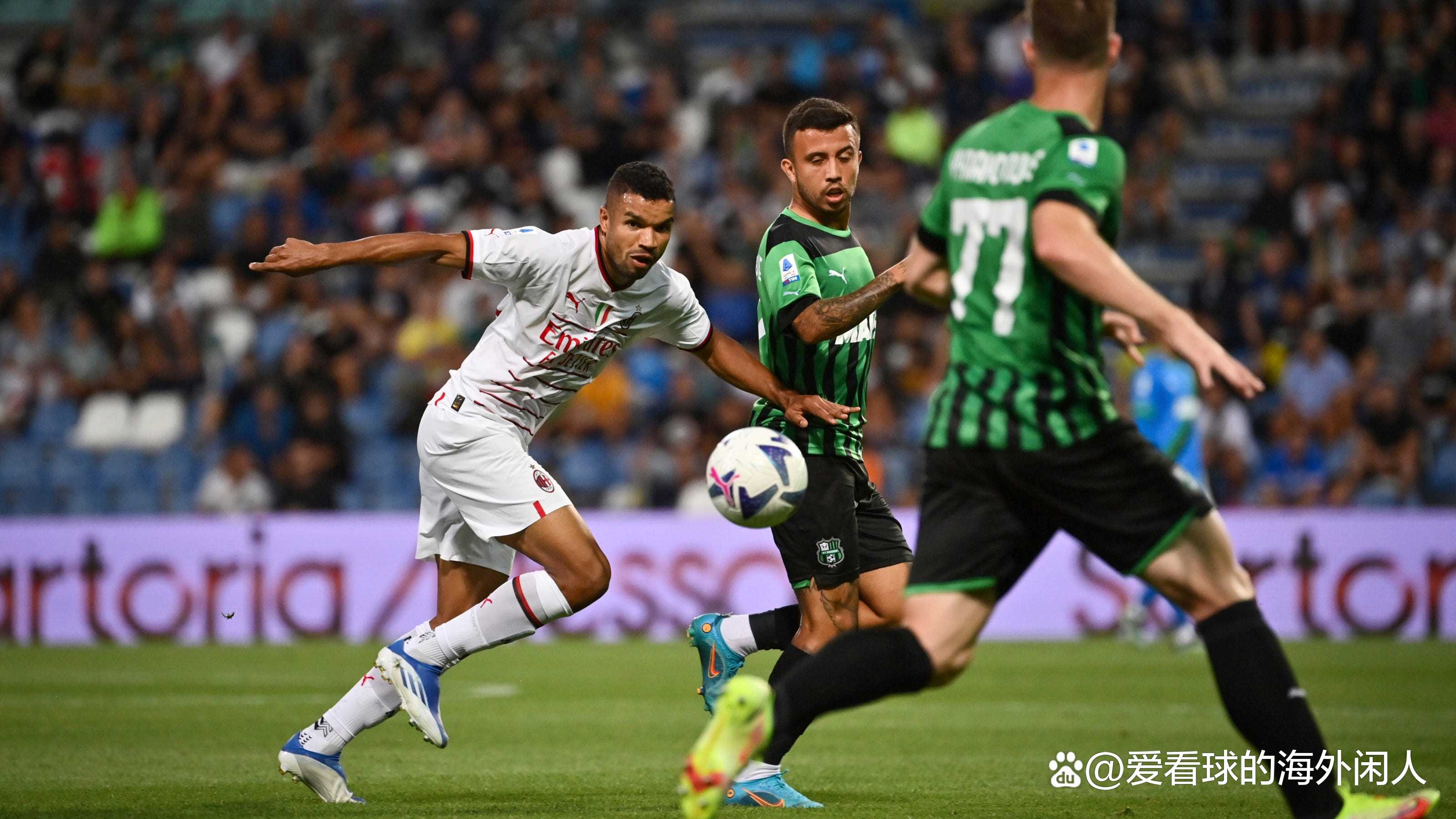 萨索洛新援表现抢眼,球队士气大增 萨索洛新援表现抢眼,球队士气大增