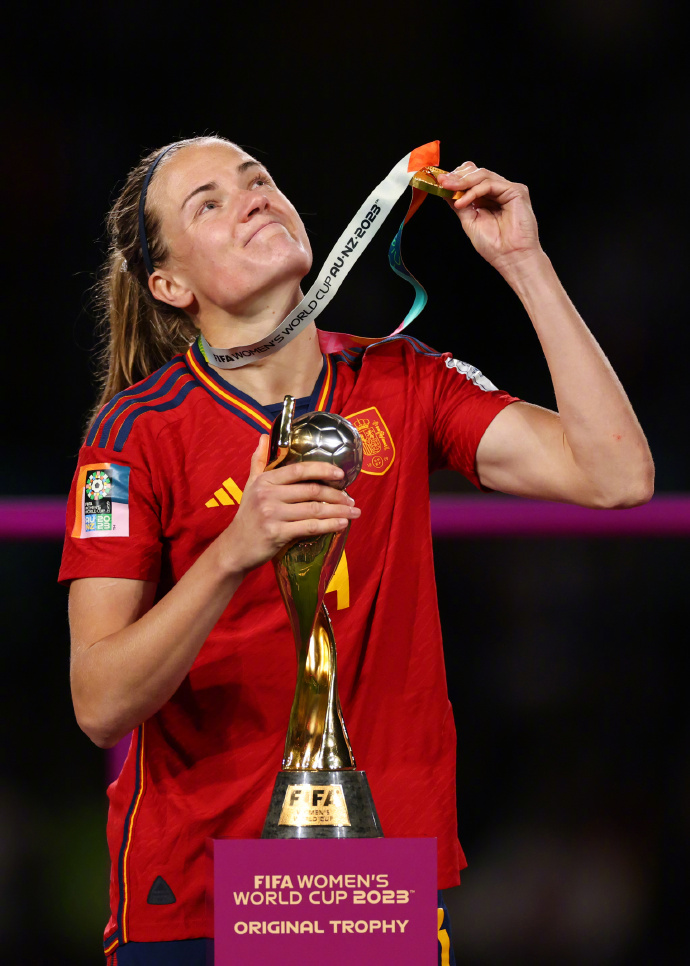 FB体育平台-西班牙女足锦标,夺得冠军!