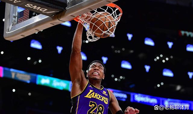 FB体育官网-湖人击败快船,取得胜利加分