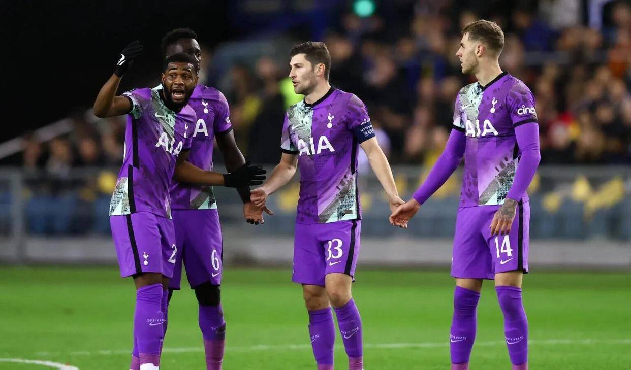 切尔西2-0战胜伯恩茅斯,拜仁慕尼黑3-0大胜门兴格拉德巴赫 切尔西2-0战胜伯恩茅斯,拜仁慕尼黑3-0大胜门兴格拉德巴赫