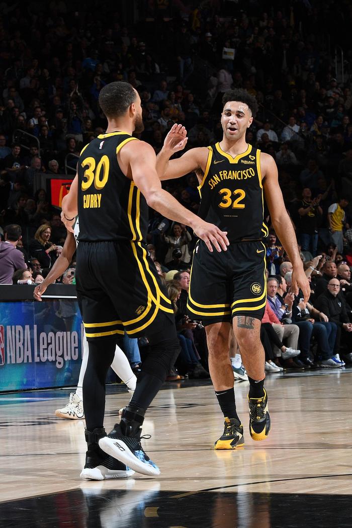 FB体育官网-76人大胜森林狼，继续朝着东部冠军发起冲击