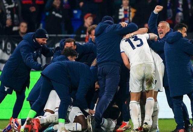 欧洲足坛焦点!顶尖球队再掀激烈对决 欧洲足坛焦点!顶尖球队再掀激烈对决