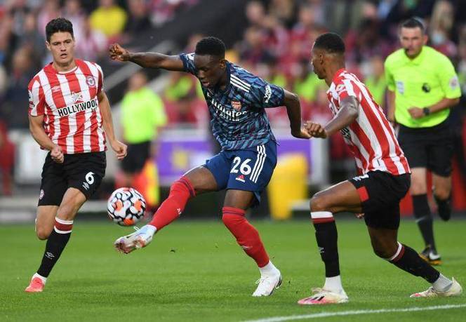 诺维奇主场逼平伯恩茅斯,保级希望暂时保留! 诺维奇主场逼平伯恩茅斯,保级希望暂时保留!