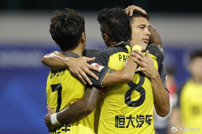 FB体育平台-广州恒大战胜对手,实力再次展现