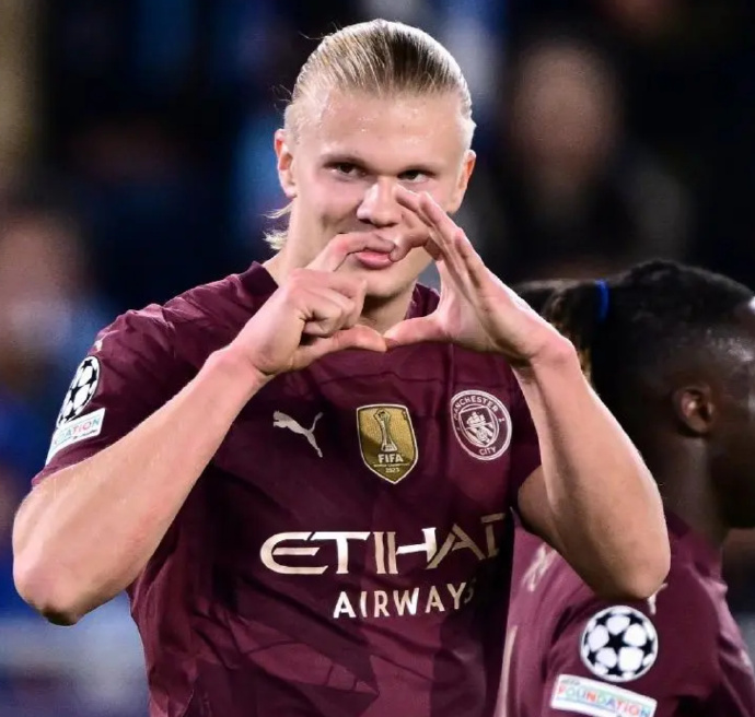 曼城客场3-1击败波尔图,提前晋级淘汰赛 曼城客场3-1击败波尔图,提前晋级淘汰赛