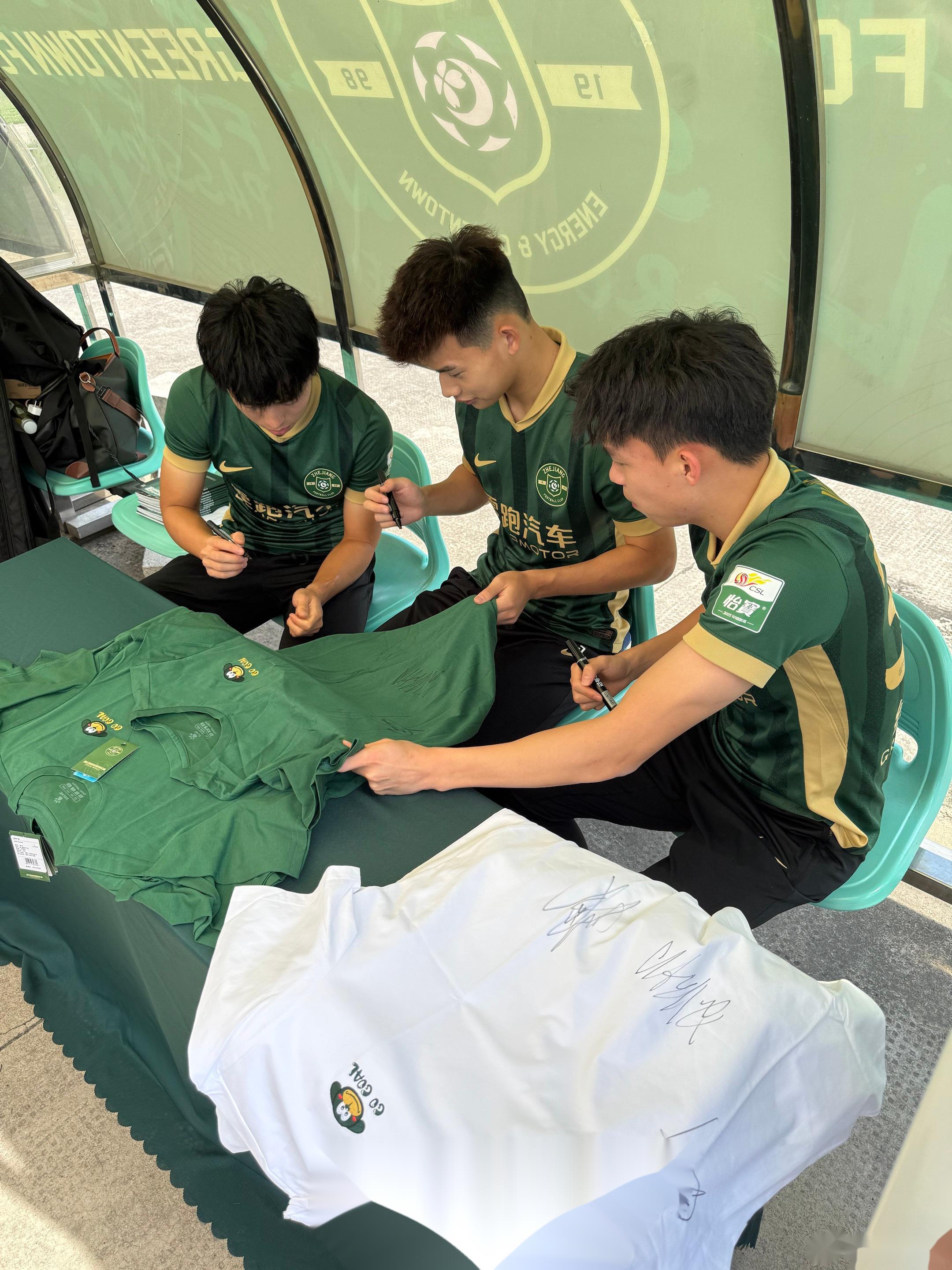 FB体育-球队青训培养天才球员现迹象显示成功