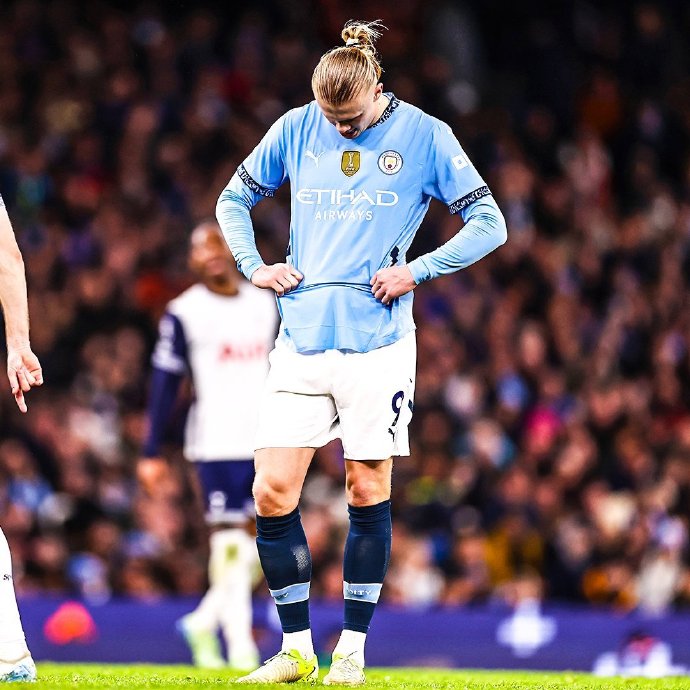 曼联后卫约翰逊伤势恶化,休战一个月 曼联后卫约翰逊伤势恶化,休战一个月