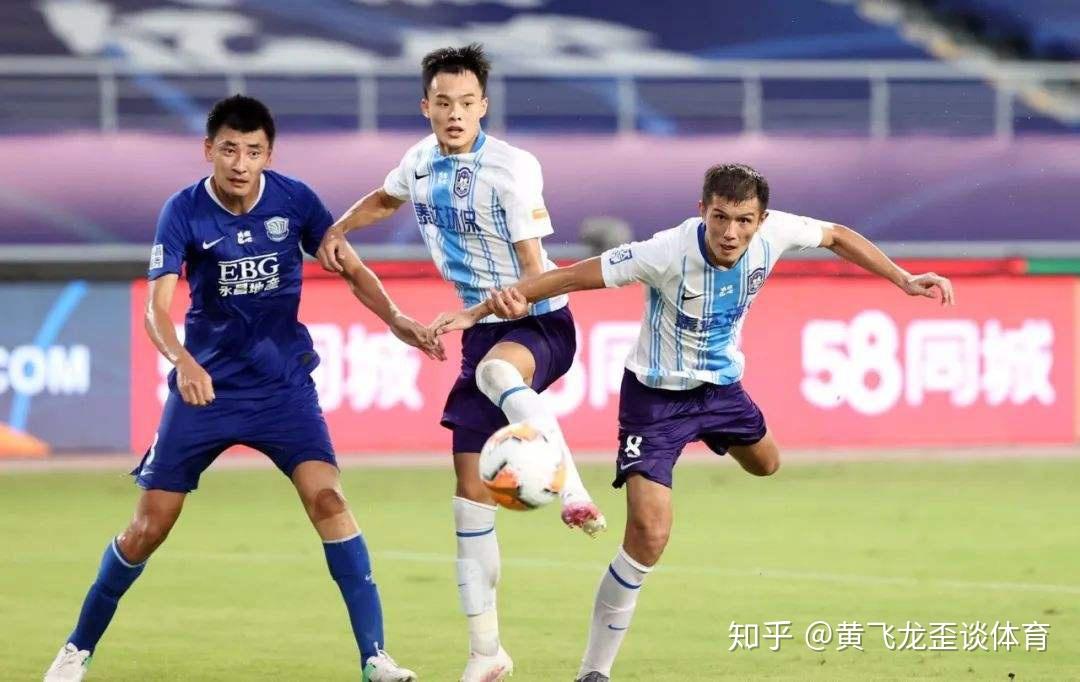 FB体育官方网站-国内足球热点:重庆斯威大胜天津泰达,提升排名