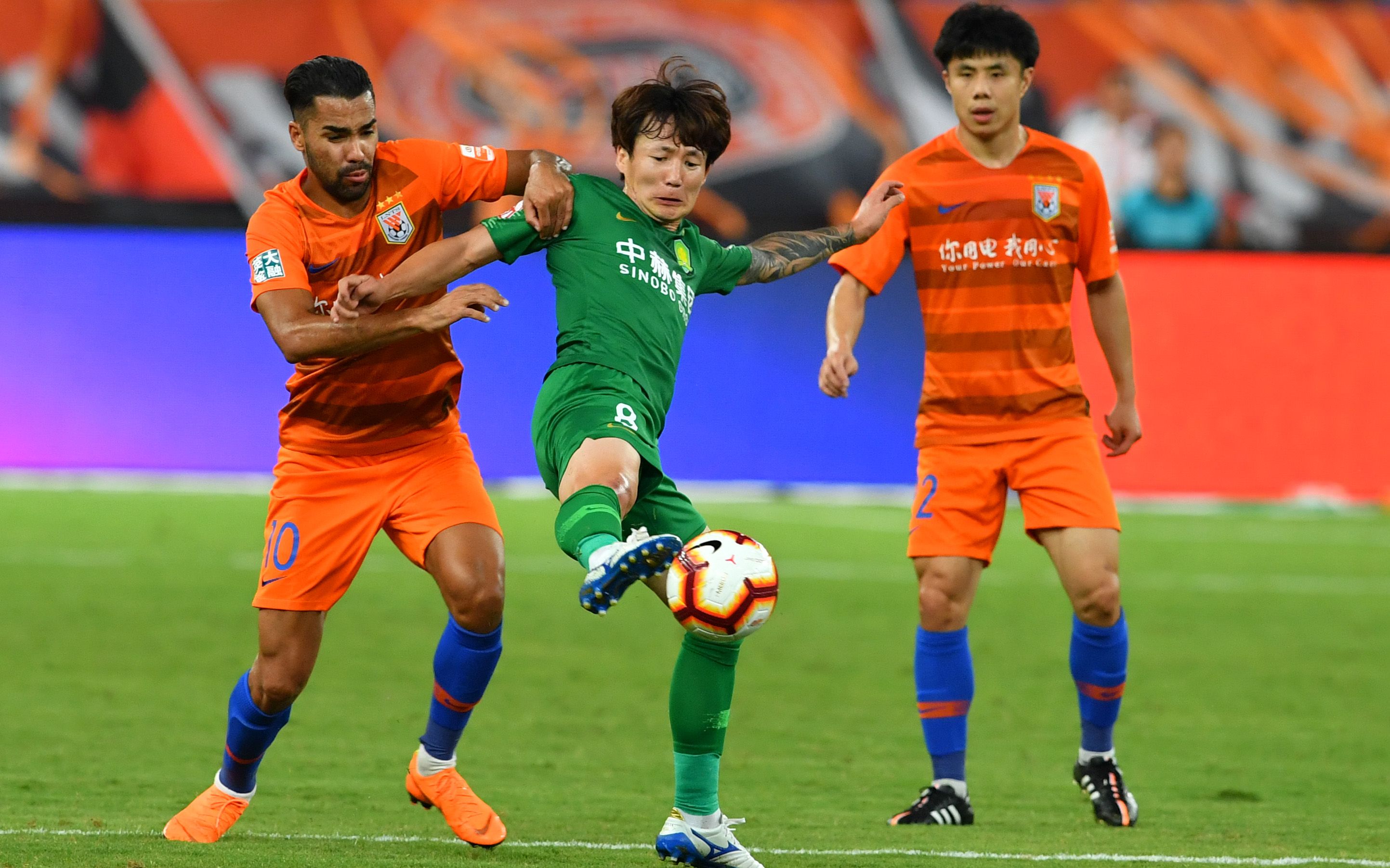 FB体育平台-中超实力对比:河北VS重庆,硬仗难分