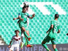 FB体育-无计可施!圣埃蒂安失分连连,积分差距扩大