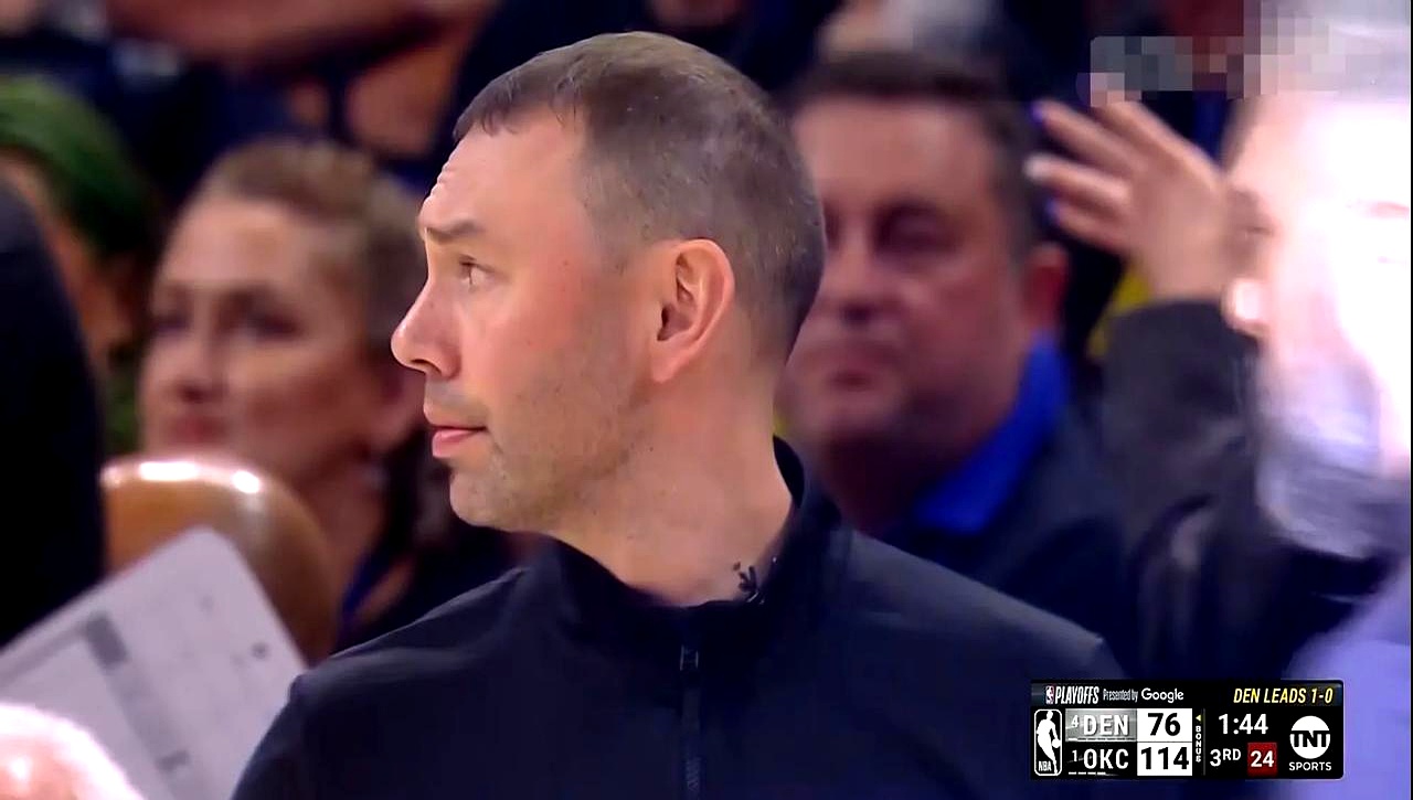 FB体育-诺瓦拉客场逼平对手,保住一分