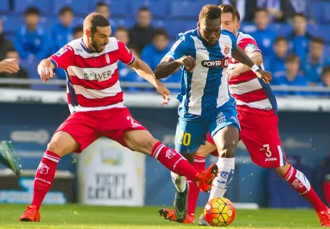 FB体育平台-格兰纳达主场取胜,实现意外胜利