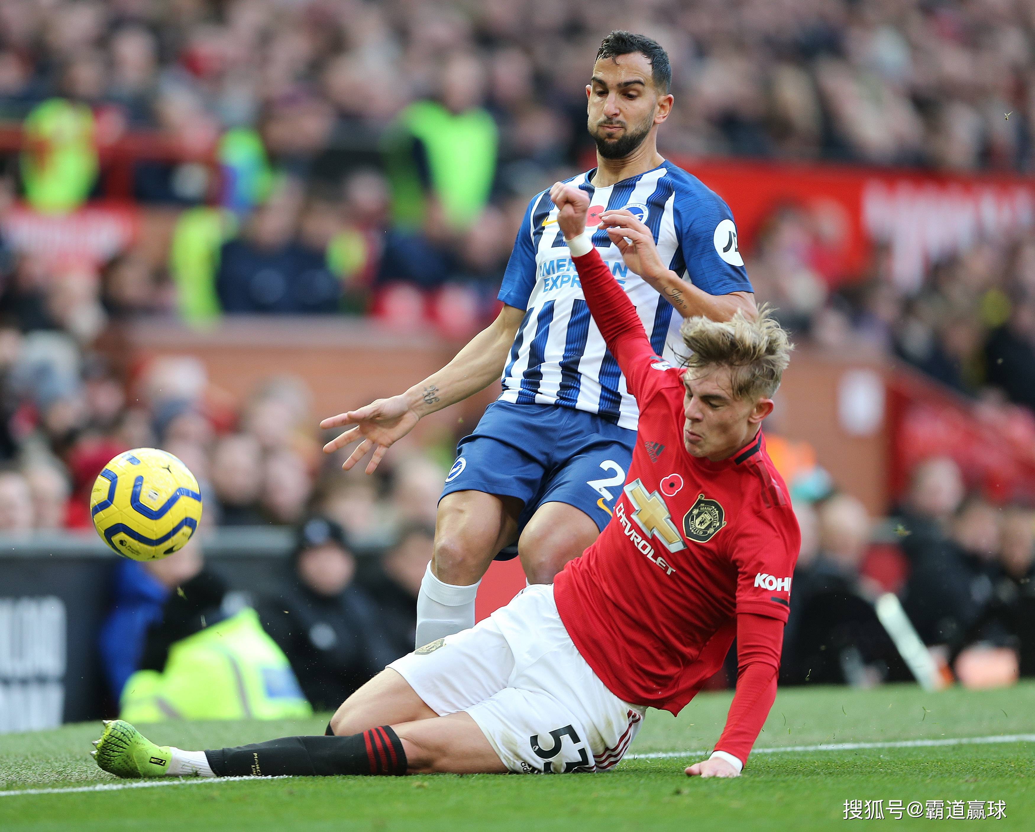 FB体育官网-伦敦球队逼平曼城,英超保级形势略显乐观