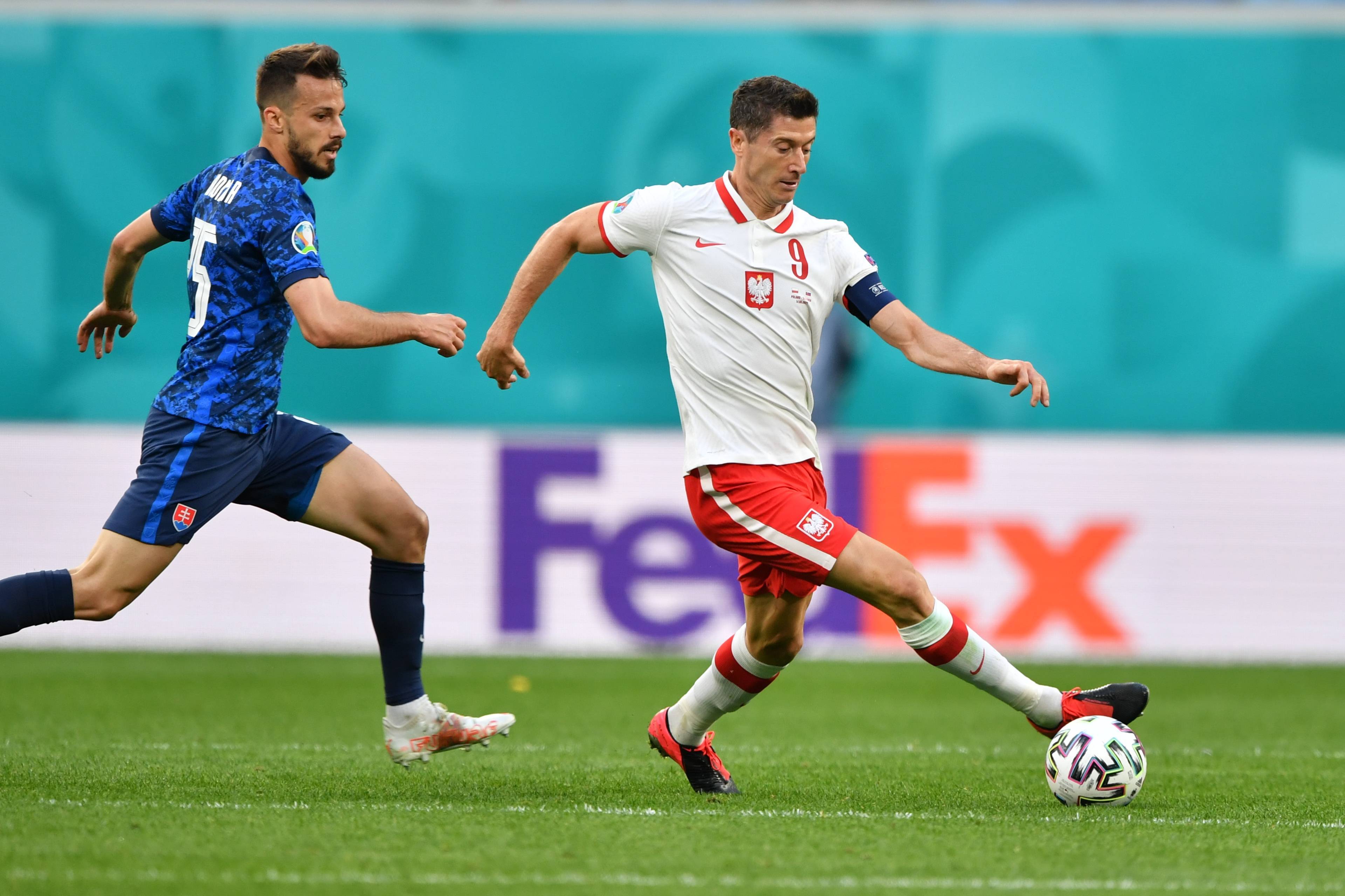 爱尔兰横扫斯洛伐克,惊艳欧预赛赛场! 爱尔兰横扫斯洛伐克,惊艳欧预赛赛场!