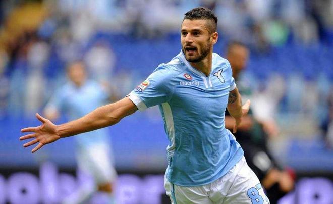 FB体育官方网站-雷恩戴帽,助拉齐奥取得胜利