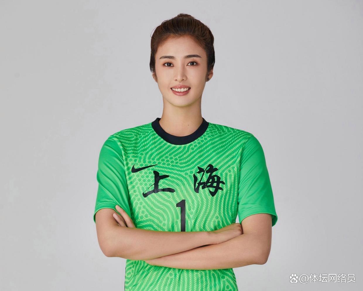 本次女足比赛谁能夺得最佳球员殊荣 本次女足比赛谁能夺得最佳球员殊荣